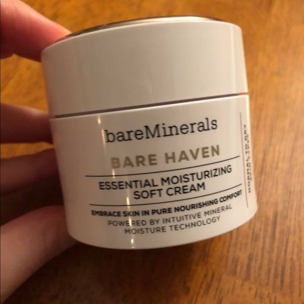 NEW Bare minerals bare haven moisturizer
